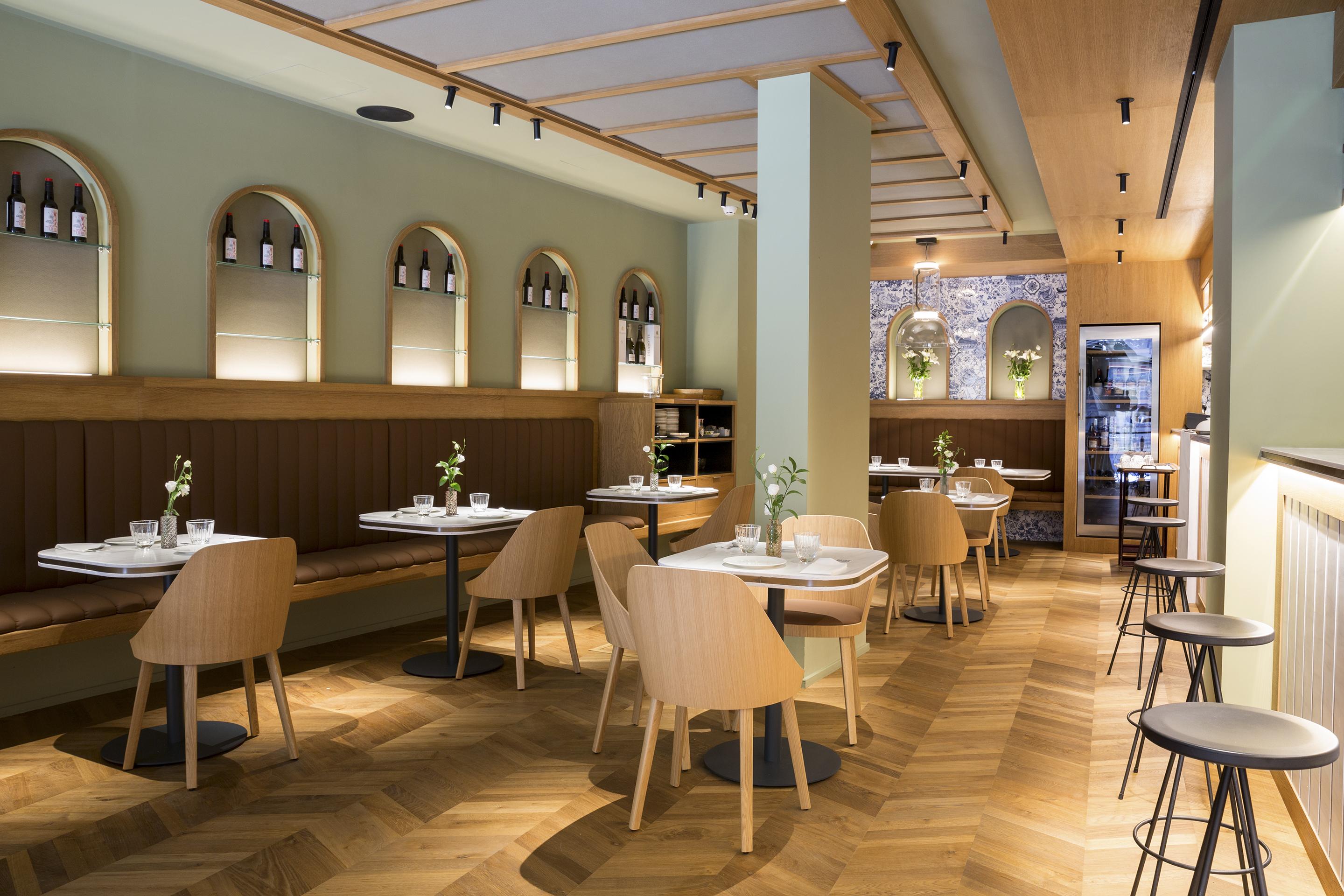 Eme Catedral Mercer Hotel Sevilha Exterior foto Restaurant interior