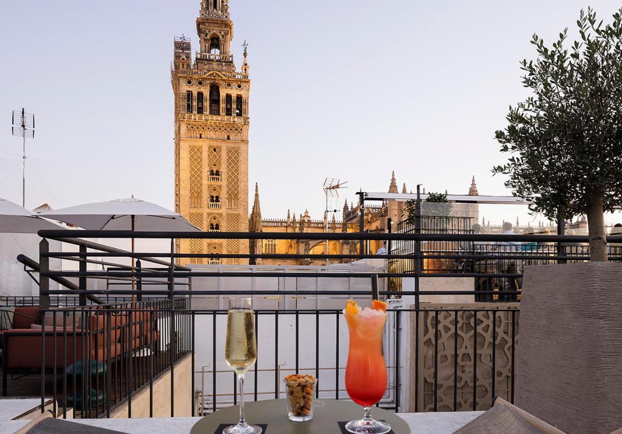 Eme Catedral Mercer Hotel Sevilha Exterior foto Rooftop bar